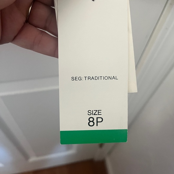 Woman’s Vintage 80s Worthington Essentials Red Blouse Still Has Original Tags - Picture 7 of 9